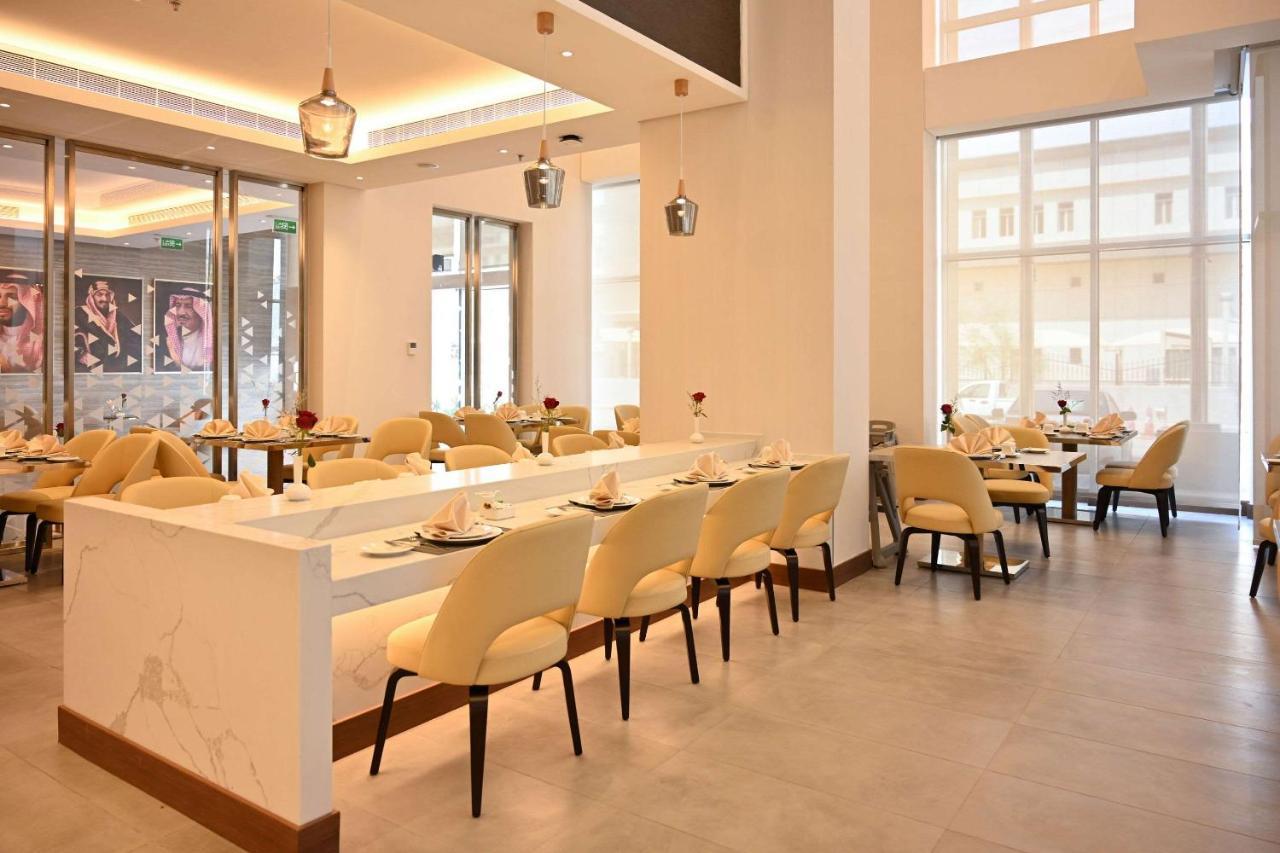 Comfort Hotel Riyadh Olaya Zewnętrze zdjęcie