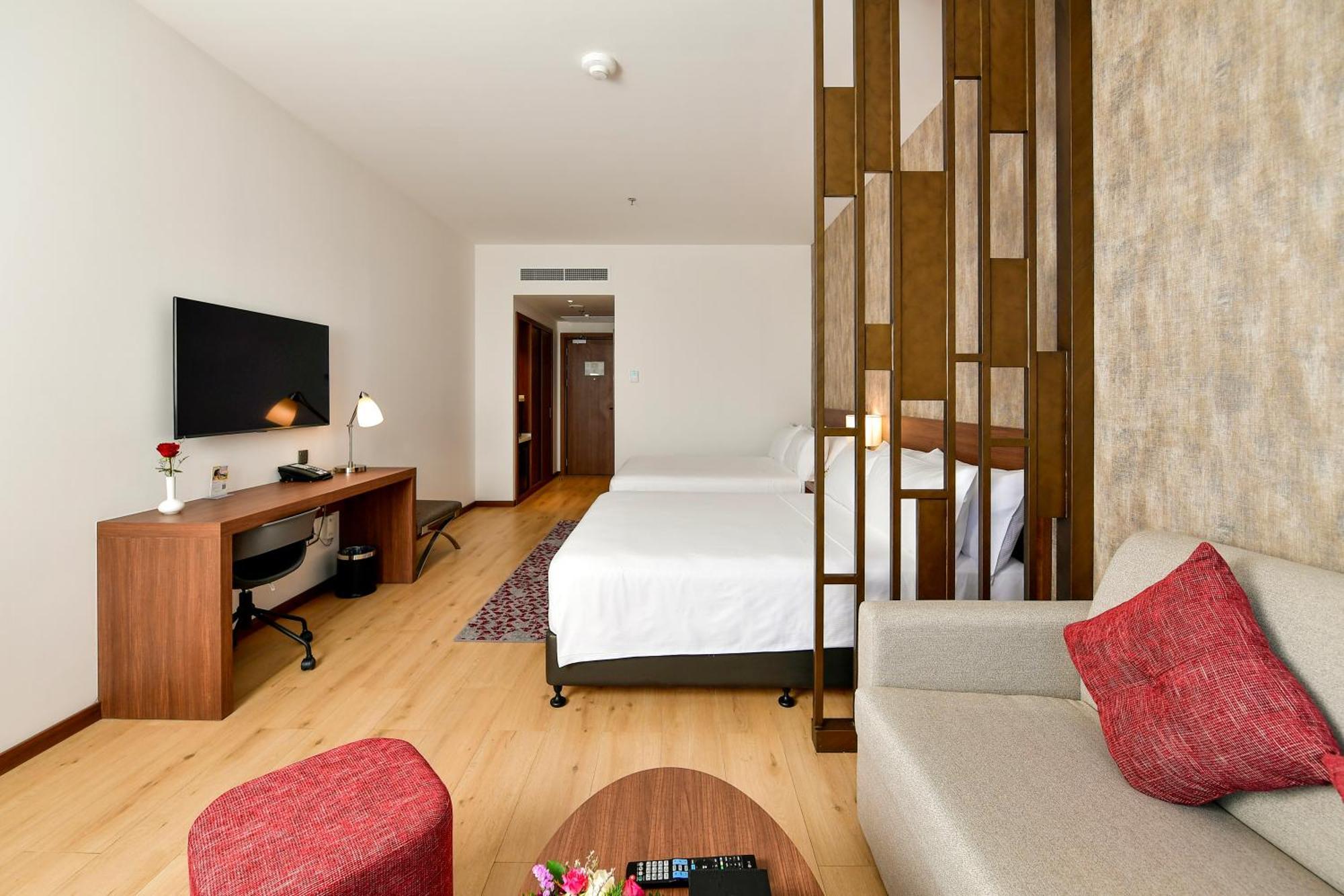 Comfort Hotel Riyadh Olaya Zewnętrze zdjęcie