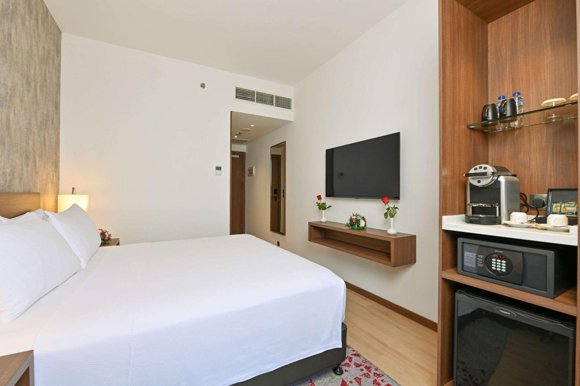 Comfort Hotel Riyadh Olaya Zewnętrze zdjęcie