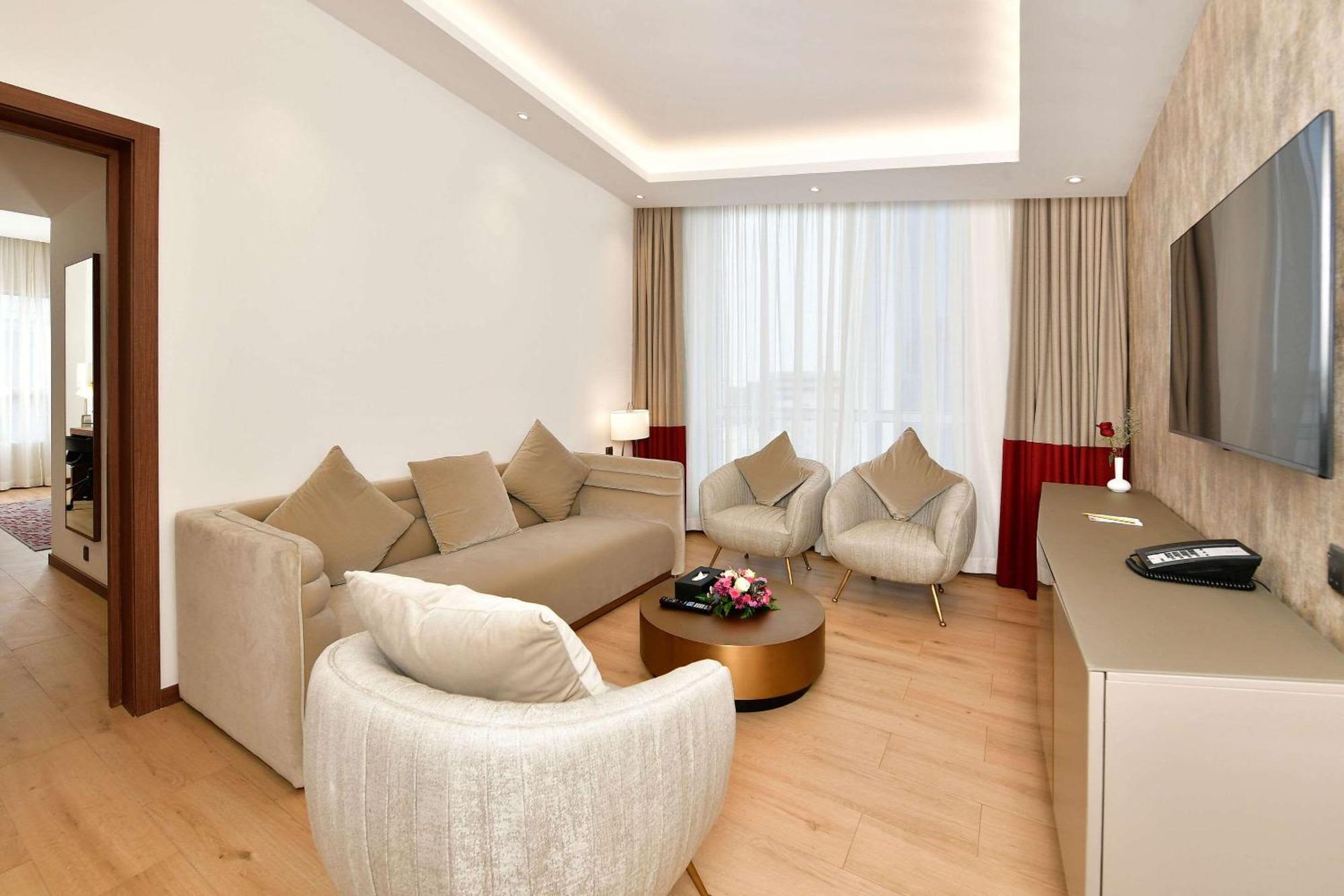 Comfort Hotel Riyadh Olaya Zewnętrze zdjęcie