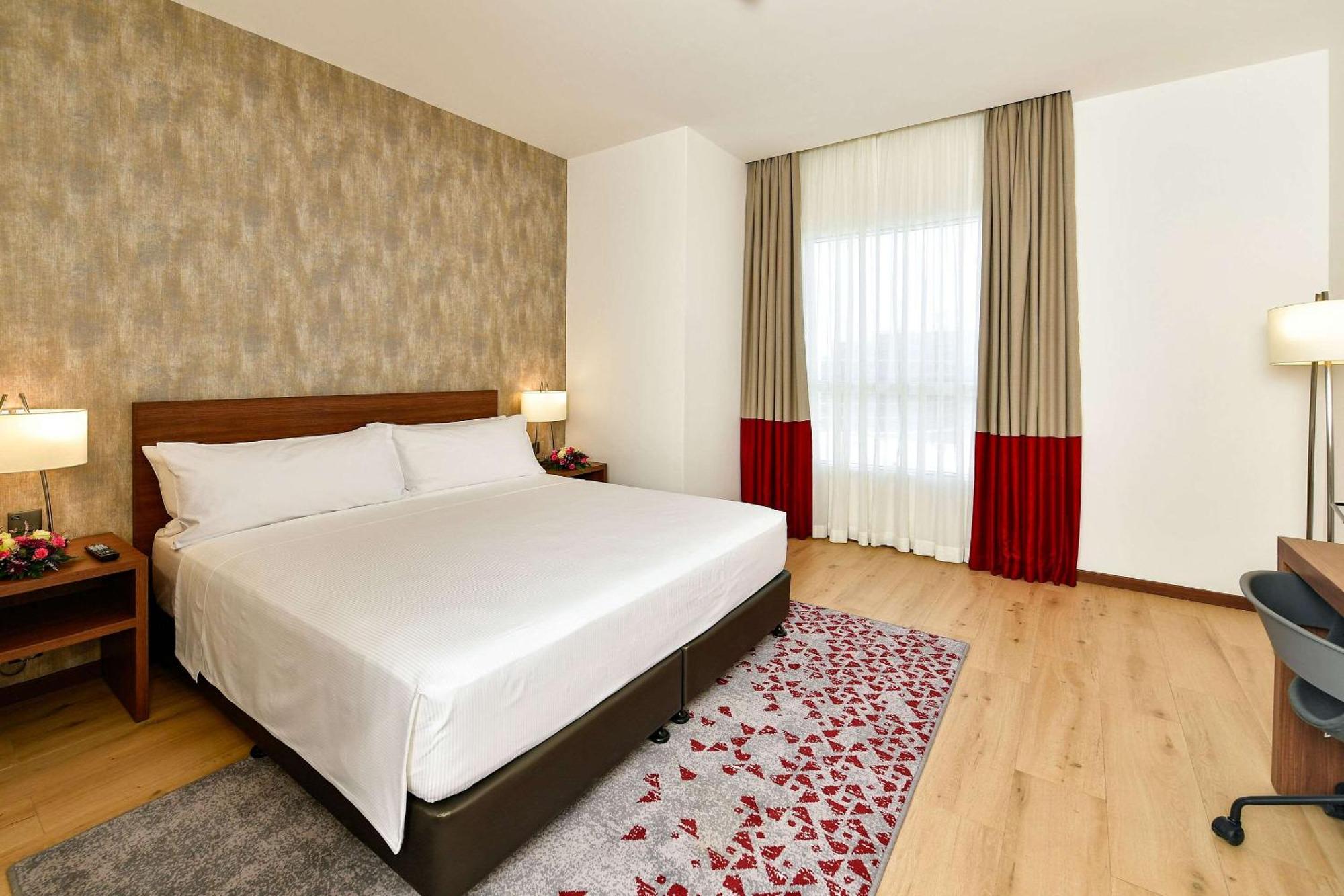 Comfort Hotel Riyadh Olaya Zewnętrze zdjęcie