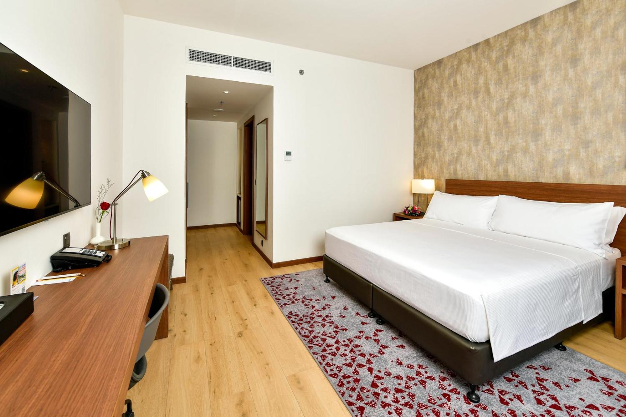 Comfort Hotel Riyadh Olaya Zewnętrze zdjęcie